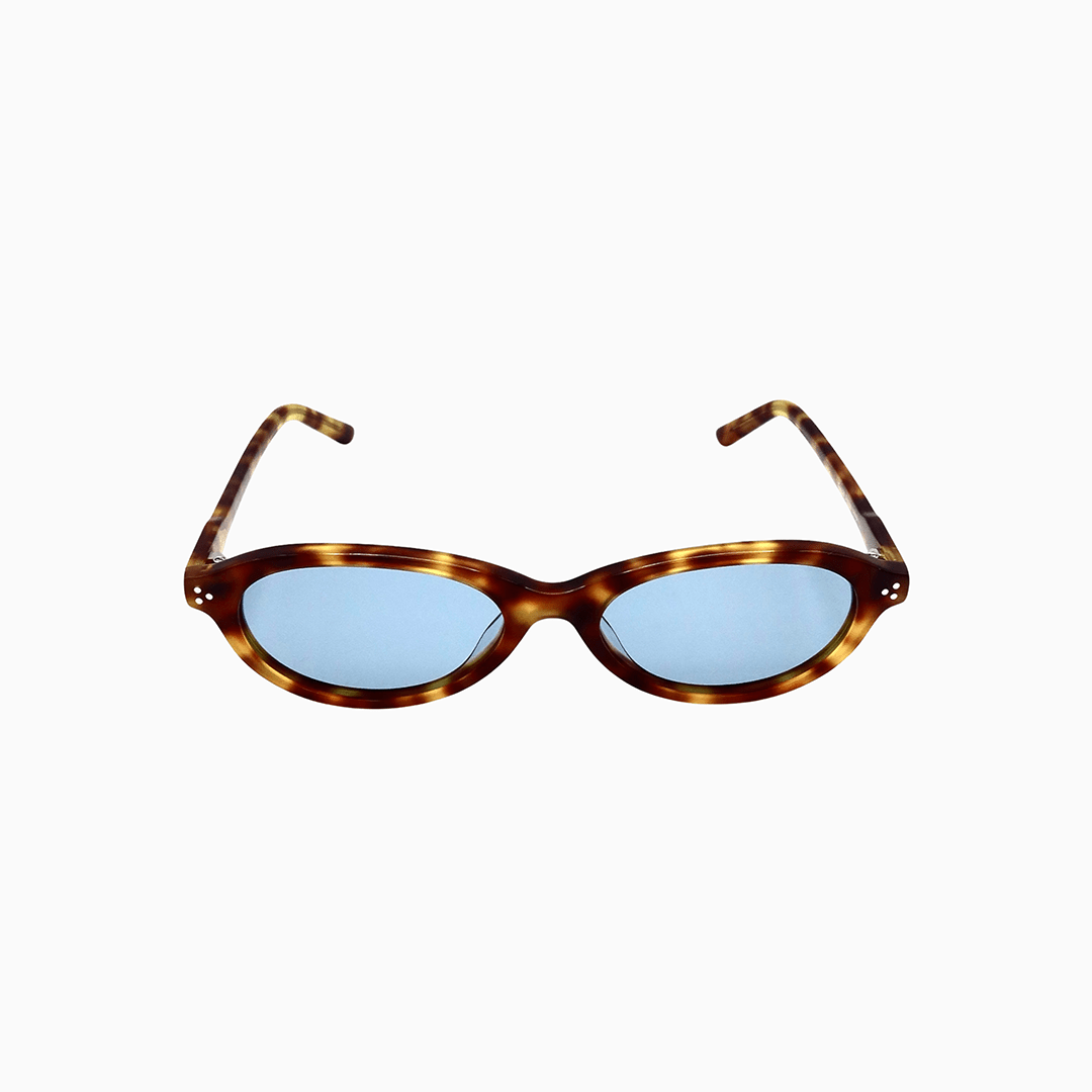 Acadia Tortoise sunglasses worn