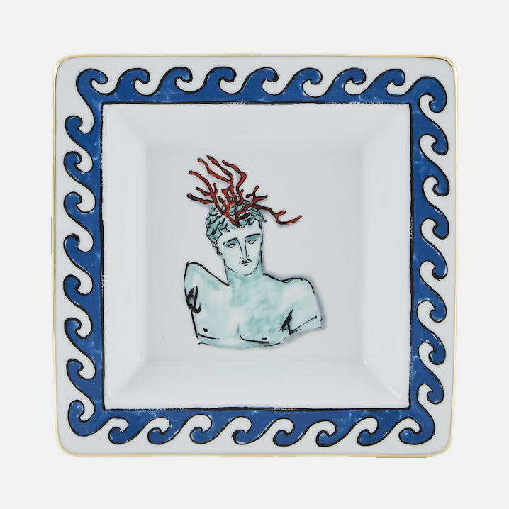 Il Viaggio di Nettuno small square change tray in white, with a hand-painted bust and a blue wave border.