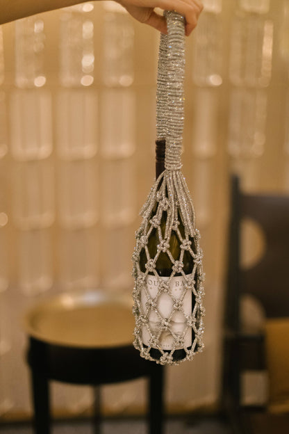 Luxe Crystal Knot Wine Carrier: Silver