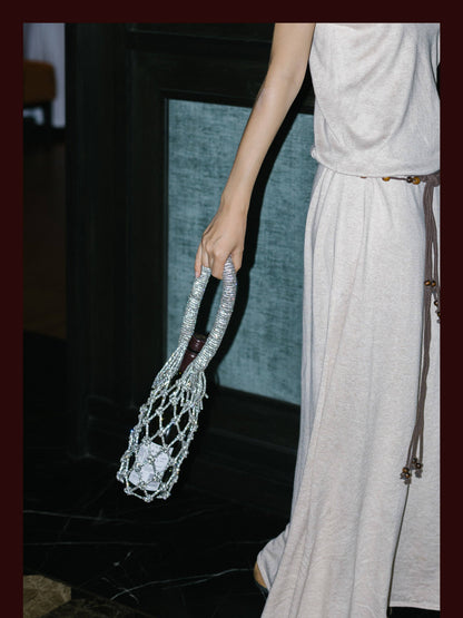 Luxe Crystal Knot Wine Carrier: Silver