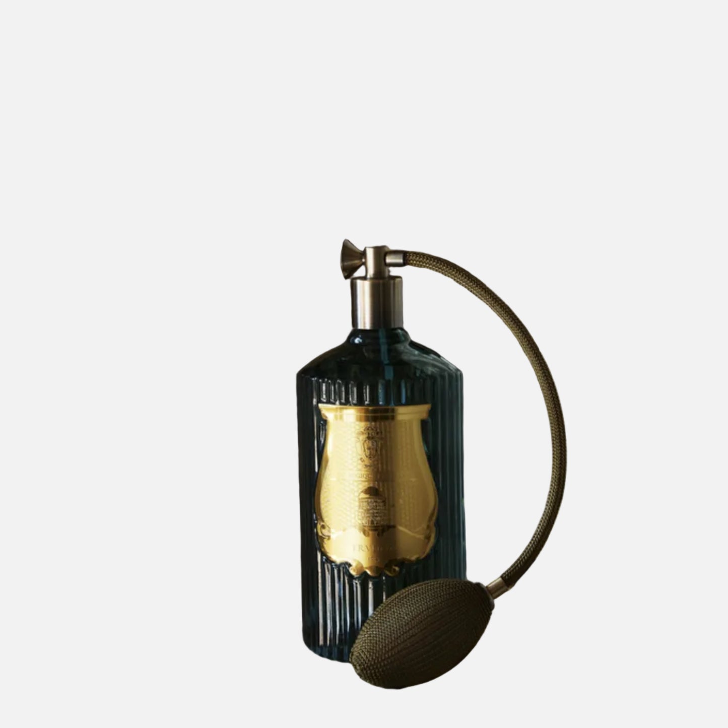 Room spray with gold label