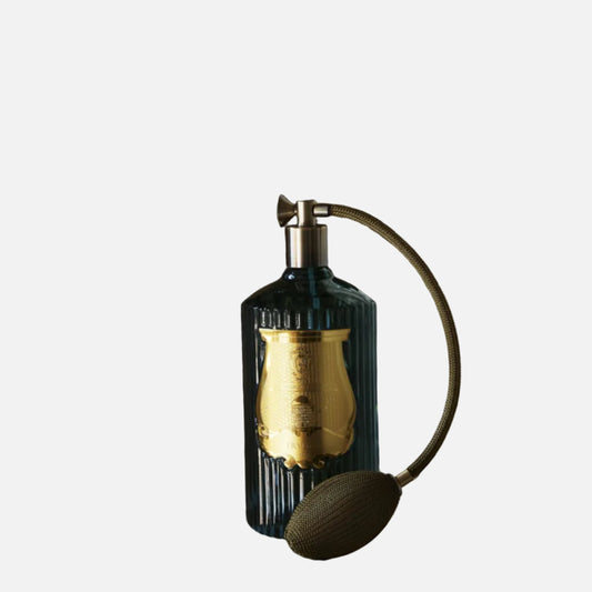 Room spray with gold label