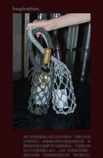 Luxe Crystal Knot Wine Carrier: Silver