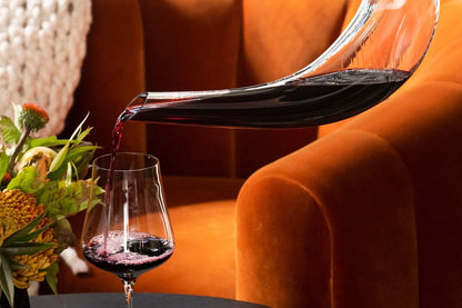 Pouring from the Gabriel-Glas Alpha Decanter