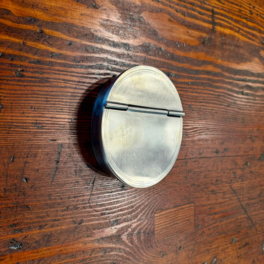 Oval Lidden Cigar Ashtray
