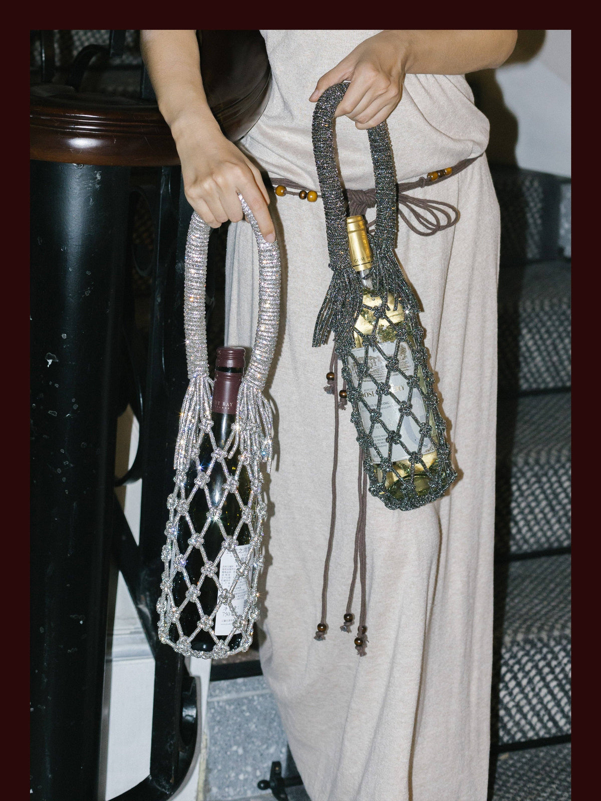 Luxe Crystal Knot Wine Carrier: Silver