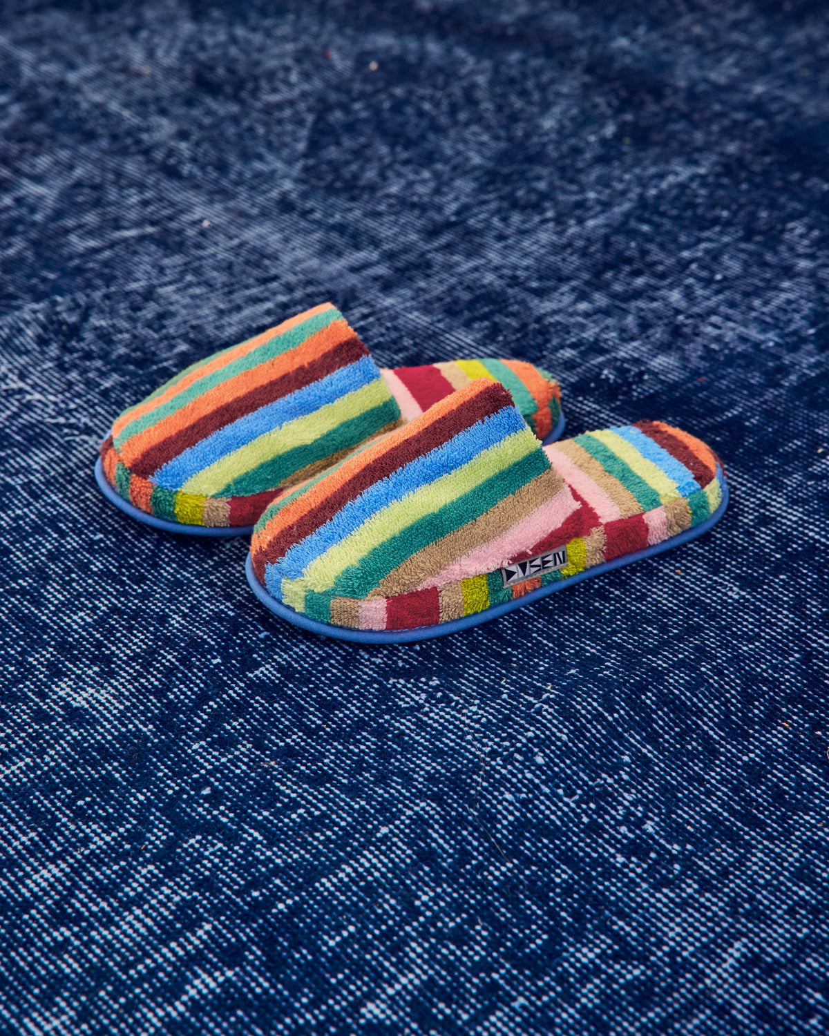 Butterfly Stripe Terry Slippers: L-XL