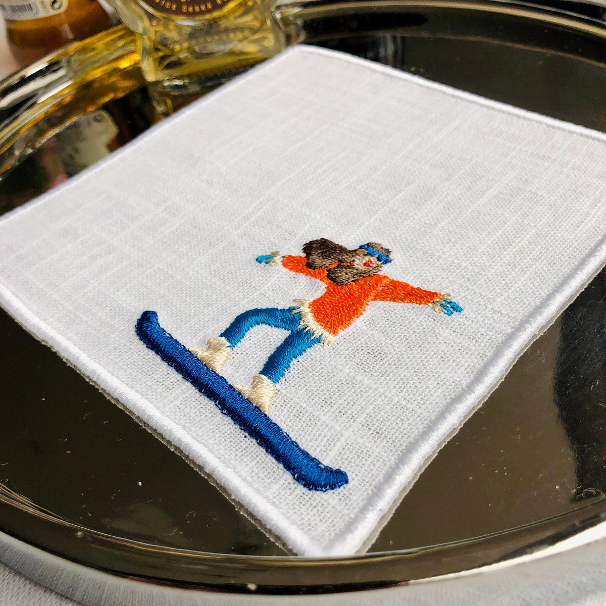 Winter Sport Skiers Linen Cocktail Napkins - Set of 4/6: 4 napkins