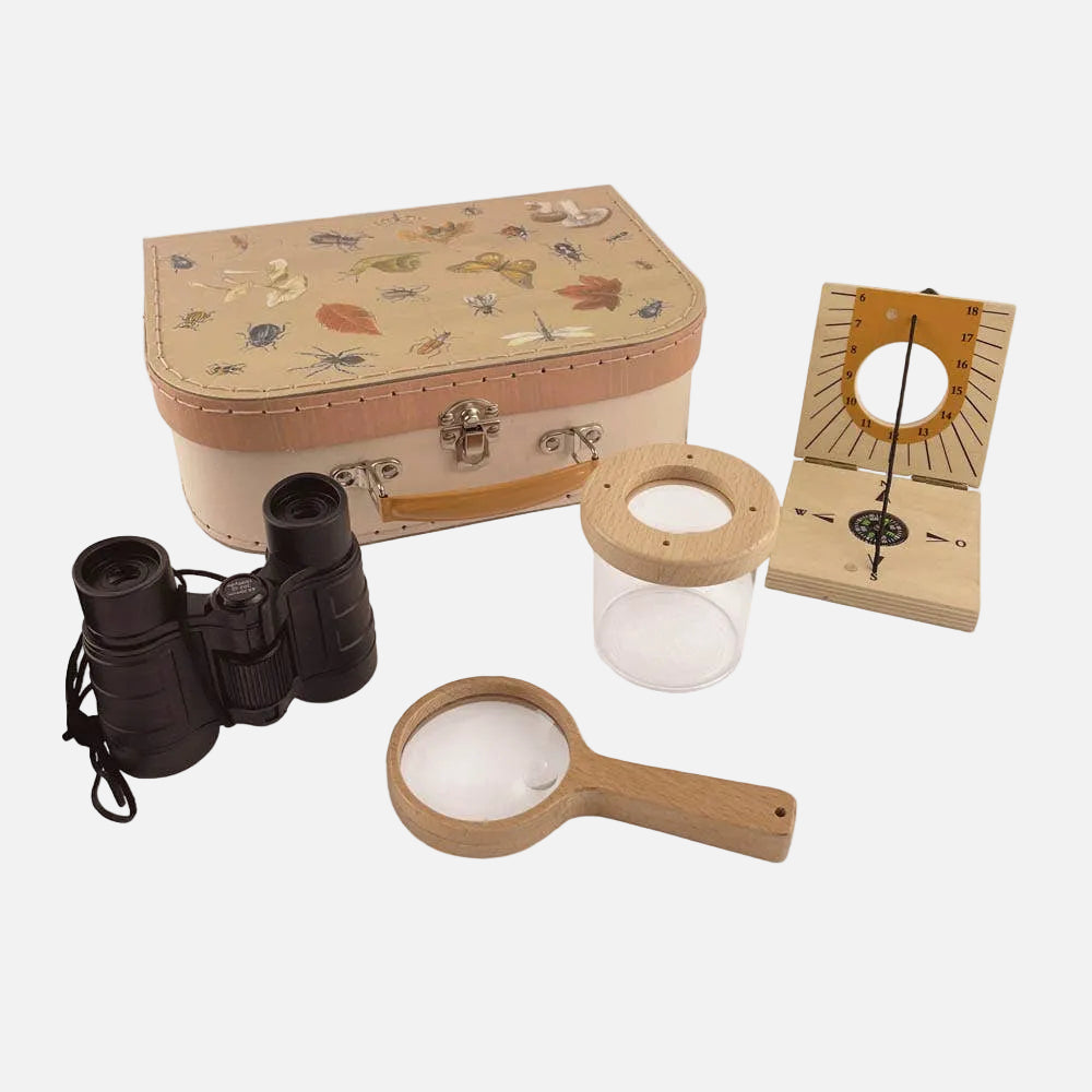 contents of explorer kit hero image