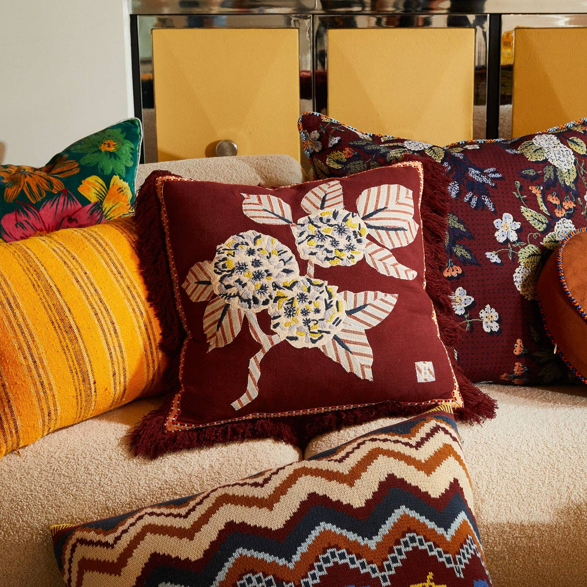 Vivi Appliqué Cushion - Rosewood: Feather Insert