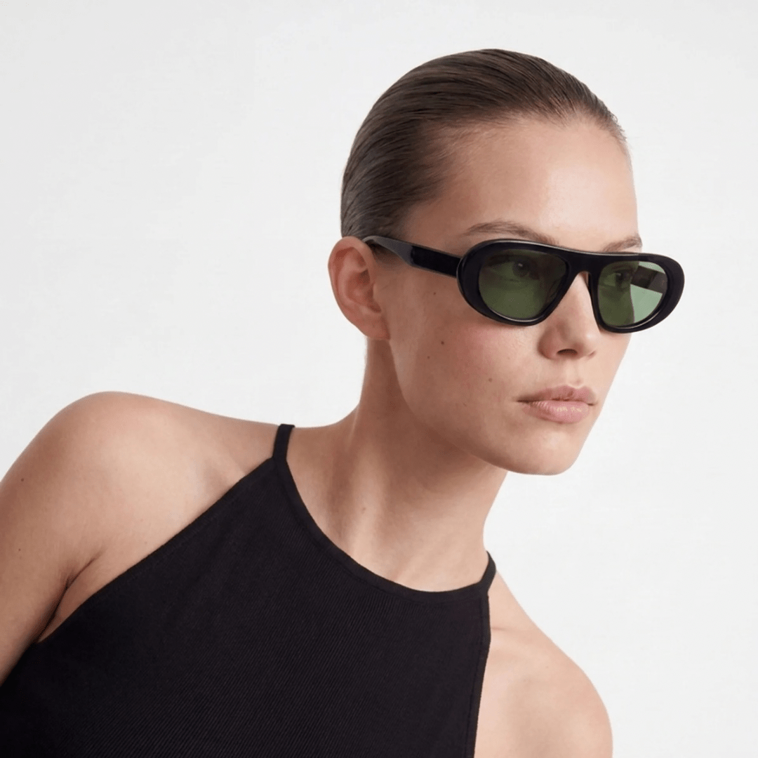 Nantucket Black/Green sunglasses side
