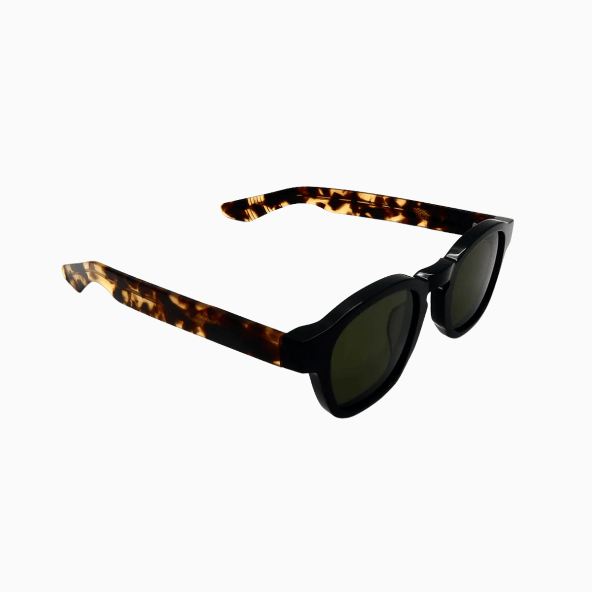 Walbrook Rum sunglasses detail